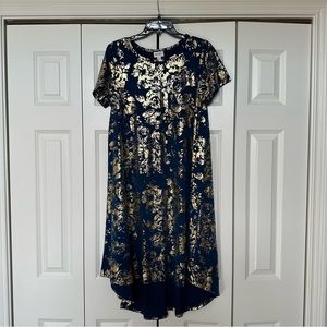 Small Lularoe Carly Shift Dress